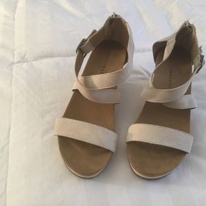 Wedge sandals